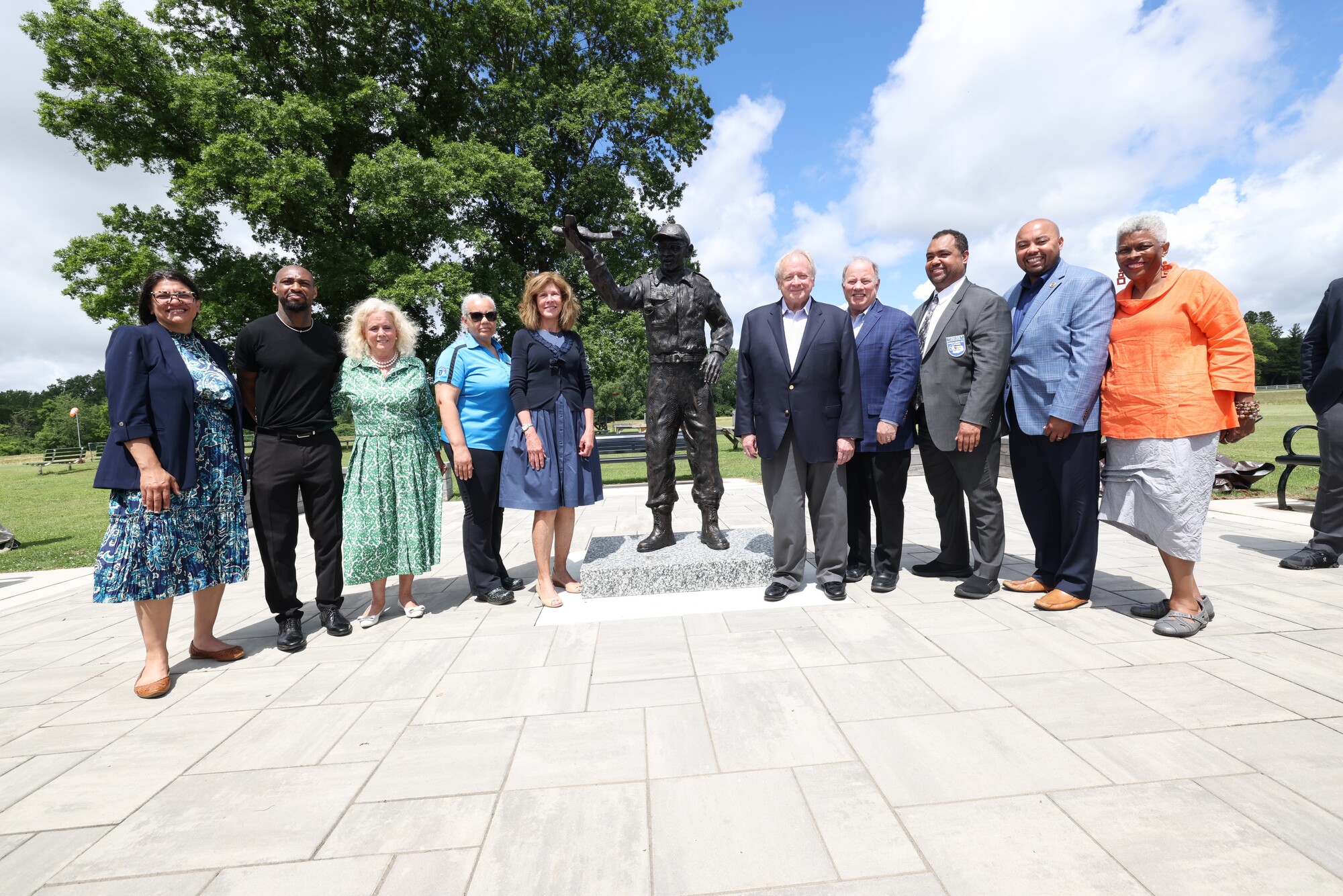 Mayor Unveils Statue Dedicates Plaza Honoring Tuskegee Airman And War